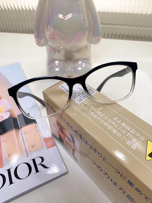 【唯众精选】日本自动调焦老花镜 商品图2