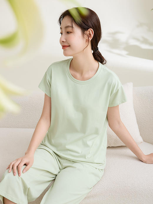 康妮雅女式短袖中裤套头套装 商品图4