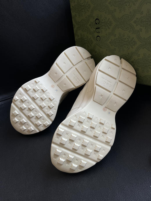 现货 THS 4.27-限时 G家 情侣款 龙年限定 卡通版泡泡龙厚底运动鞋 2色 QZ084 商品图9