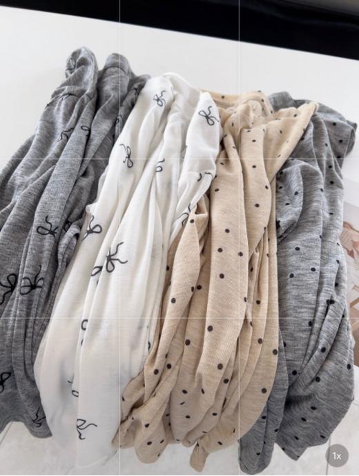 🌻【天丝防晒上衣】❗1.面料自带垂感、空气感，👉大夏天穿它都不粘身哈微凉肤感，🌟特别舒服 商品图5