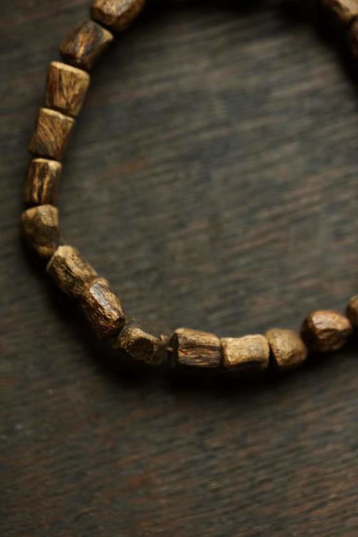 CX0060°达拉干沉香|沉水随形手串 商品图6