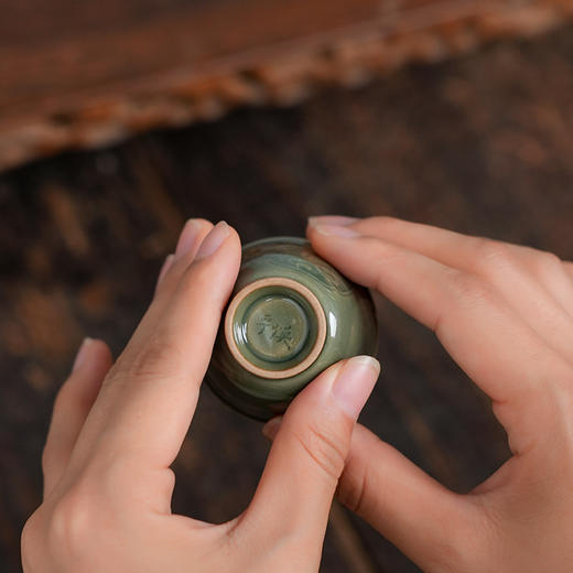 禺沐青云 严少英 祥云迷你杯手作茶杯龙泉青瓷厚釉梅子青品茗杯青瓷品杯 商品图2