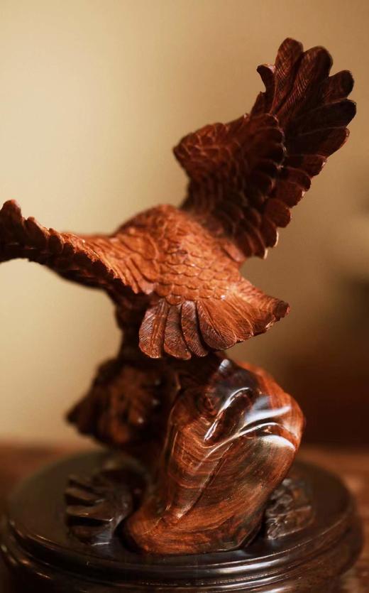 大展宏图°海黄木雕摆件 商品图5