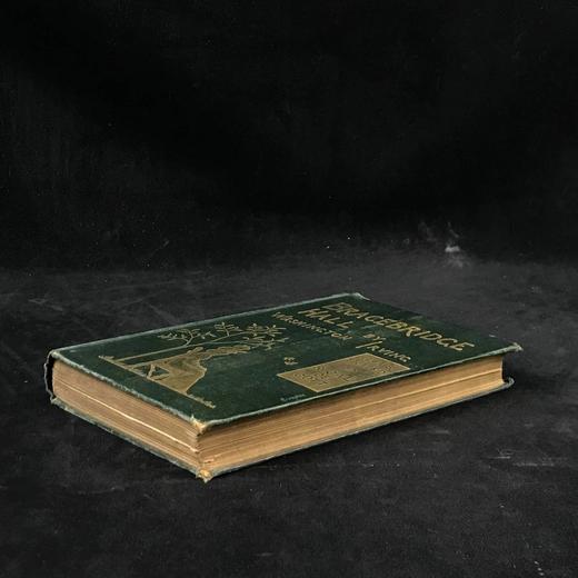 1877年 华盛顿·欧文《布雷斯布里奇田庄》 百余幅插图 漆布精装32开 商品图1