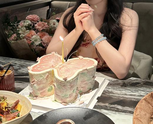 粉色蝴蝶--刮花刀  图片6寸 商品图0