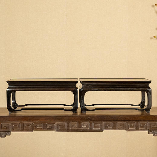 二十世纪 红木起拦水线彭牙鼓腿方形器座（一对） 商品图0