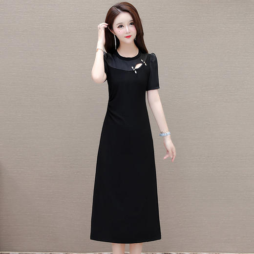 QYM--1B633长款修身显瘦黑色雪纺A字裙圆领短袖优雅气质时尚连衣裙 商品图0