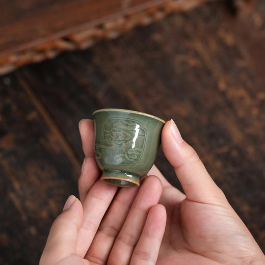 禺沐青云 严少英 祥云迷你杯手作茶杯龙泉青瓷厚釉梅子青品茗杯青瓷品杯 商品图3