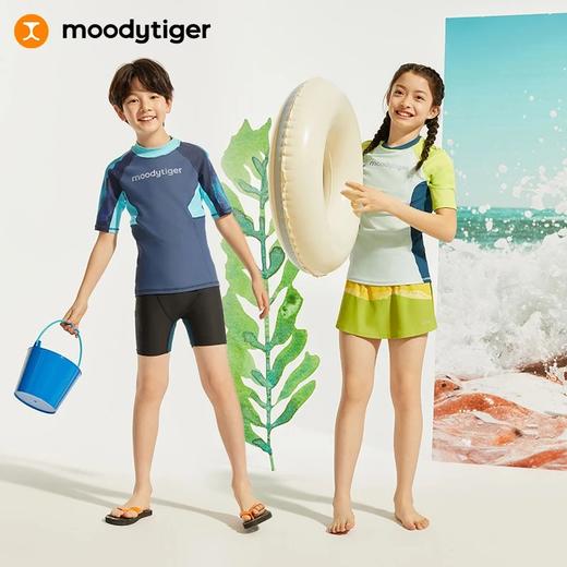 【24年夏新品】moodytiger儿童24夏新水上运动短袖短裤套装防晒拼接弹力泳装32532401 商品图0