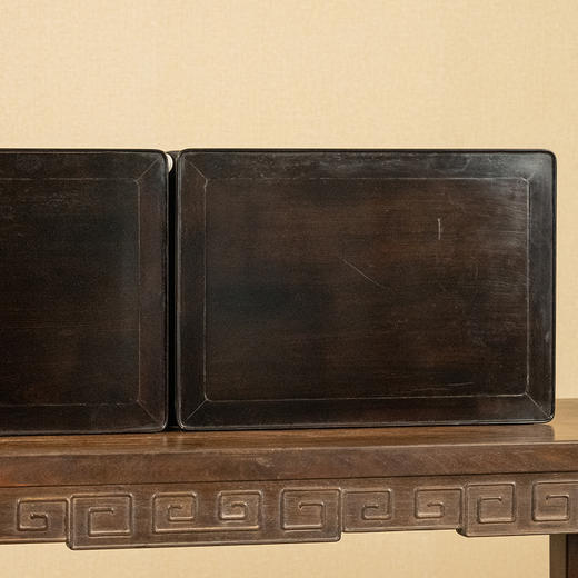 二十世纪 红木起拦水线彭牙鼓腿方形器座（一对） 商品图1