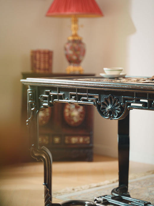 独角鹿西洋古董1860年代法国出品螺钿象牙细木镶嵌木上漆镂空雕刻长桌一张 商品图1