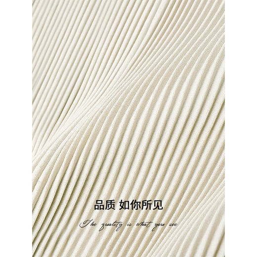 【秒杀】COCOBELLA重工压褶垂感开叉西装女夏气质通勤休闲舒适外套SI531C 商品图4