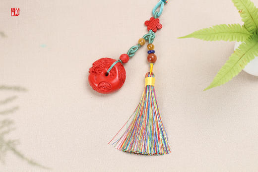 【事业兴隆】朱砂龙扣挂件 商品图2