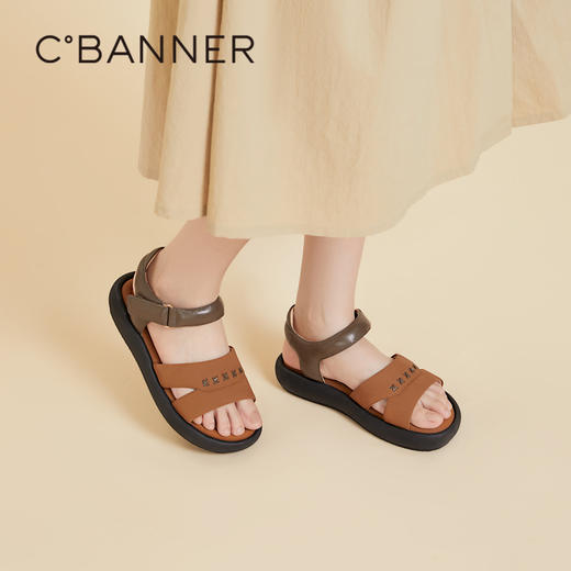 千百度厚底平底休闲凉鞋女款夏季沙滩鞋增高凉鞋A24381010 商品图4