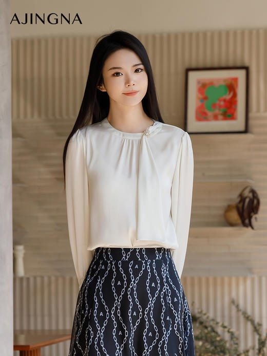 【商场同款】阿菁娜夏季新款圆领飘带长袖衬衣A29X102061 商品图2