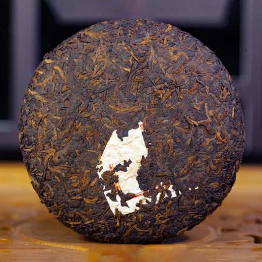 吉顺号2012年困鹿山古树普洱熟茶饼100克 商品图1