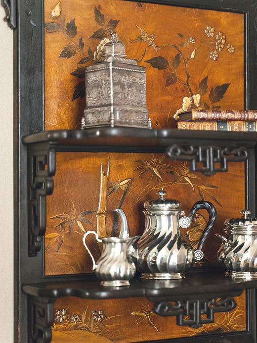 【已售】独角鹿西洋古董20世纪初法国出品东方风格传统花鸟主题漆绘祥纹镂雕壁挂 商品图2