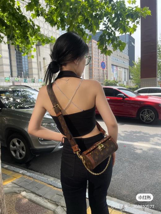 驴牌女包老花巴比龙圆筒包单肩斜挎包百搭手提链条腋下包 商品图9