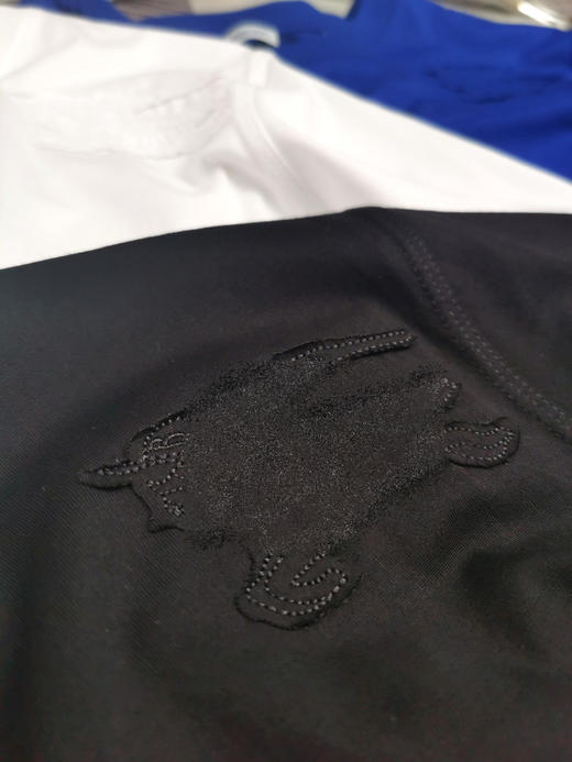 战马 2024夏新款 马术骑士贴布绣花小标 圆领短袖T恤 Z-11632 商品图7