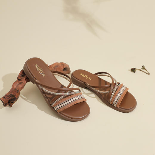 Safiya/索菲娅2024夏草编民族风流苏平底沙滩拖鞋 SF42110090 商品图8