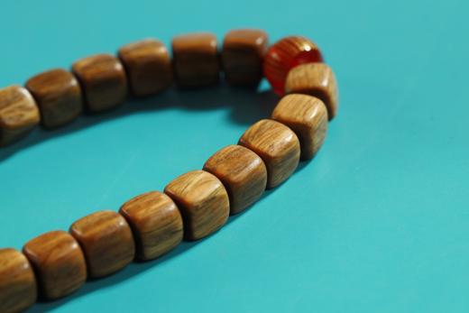 LT0010°绿檀四方来财珠|白玛瑙|朱砂手链手串 商品图5