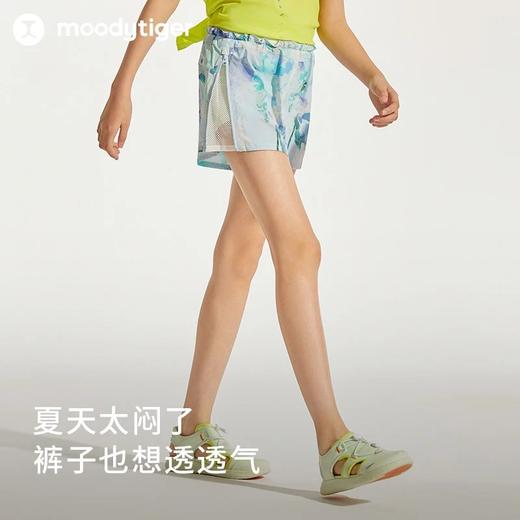 【24年夏新品】moodytiger女童假两件裤24夏新款个性拼接印花宽松透气短裤42211602 商品图1