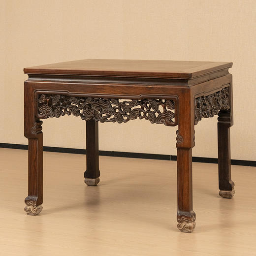 清 红木透雕灵芝纹八仙桌 商品图4