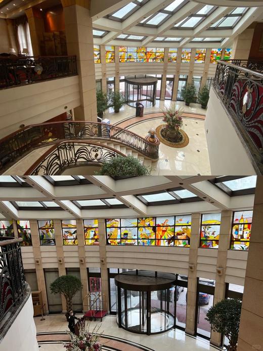 带有草坪的文物建筑的老洋房 商品图2