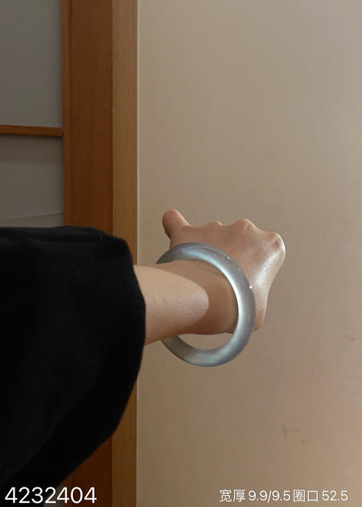 玻璃种圆镯【4232404】圈口52.5~具体价格微信咨询 商品图6