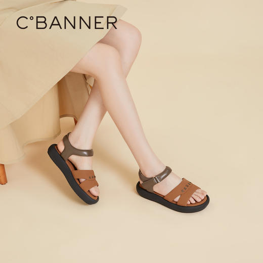 千百度厚底平底休闲凉鞋女款夏季沙滩鞋增高凉鞋A24381010 商品图0