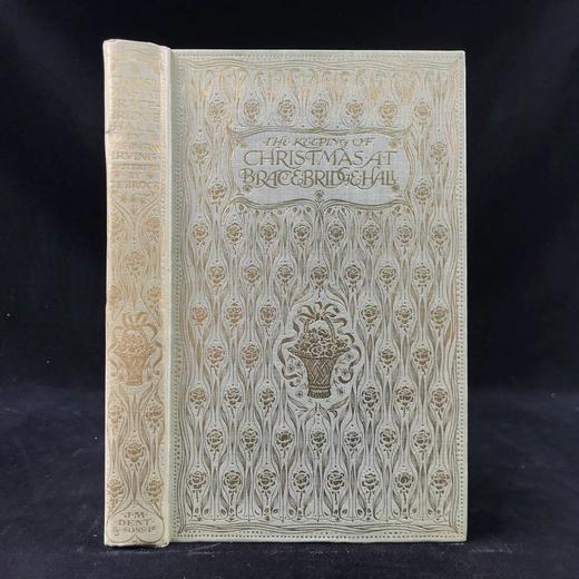约20世纪早期 华盛顿·欧文《布雷斯布里奇山庄的圣诞节》 C.E.布洛克15幅彩色插图 漆布精装32开 商品图0