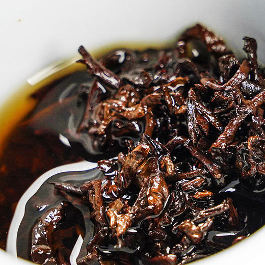 【冰岛熟茶】2017年冰岛五寨核心拼配“冰糖甜”的加强版 普洱茶熟茶 200克/饼 拍5发6拍10发12 商品图2