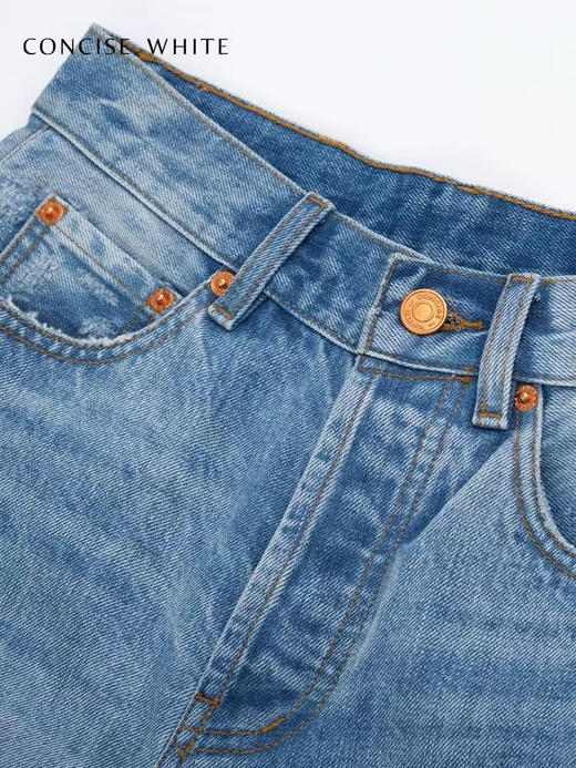 【断码 捡漏】返场 原单 CON家 微泛白的复古淡蓝 很自然的微磨破做旧牛仔裤 商品图4