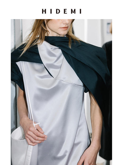 HIDEMI 极简不对称纽扣镂空设计感无袖缎面系列连衣裙/上衣 商品图14