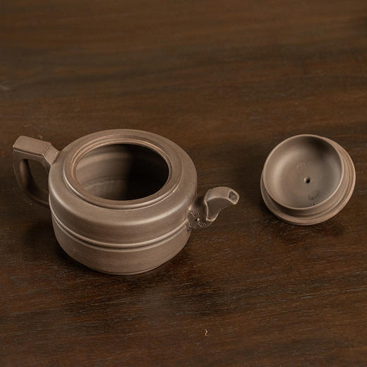 《集玉壶》 谈文华   正高级工艺美术师（研究员级高级工艺美术师）、江苏陶瓷艺术委员会会员、宜兴紫砂行业协会会员、实力派中青年陶艺家 商品图1