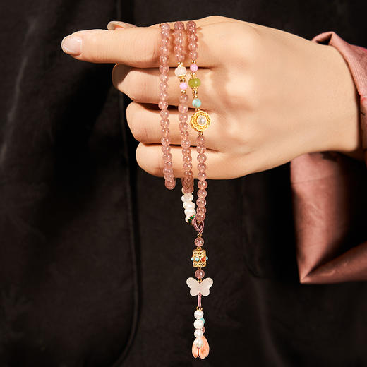 大英博物馆 东方梦境系列 草莓晶 蝴蝶如梦 项链 多功能长链 配饰 装饰链 手串 送朋友 生日礼物 商品图3