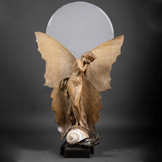 独角鹿西洋古董1900年代奥地利出品新艺术风格「蝴蝶舞者」主题赤陶彩绘螺壳装饰座镜 商品图0