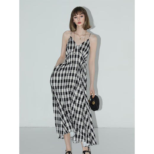 COCOBELLA垂坠黑白格子吊带长裙飘逸大摆海边度假连衣裙FR105 商品图2