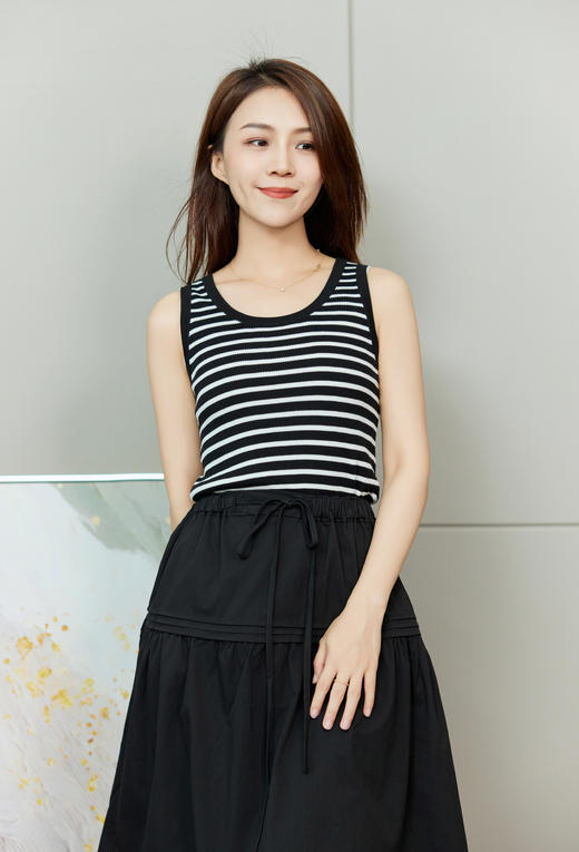 莱赛尔棉简约条纹背心 商品图2