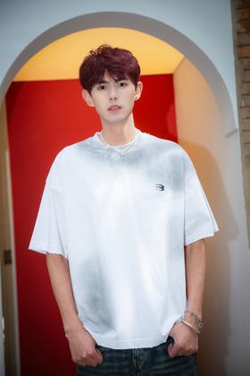 W414012992时尚做旧短袖T恤