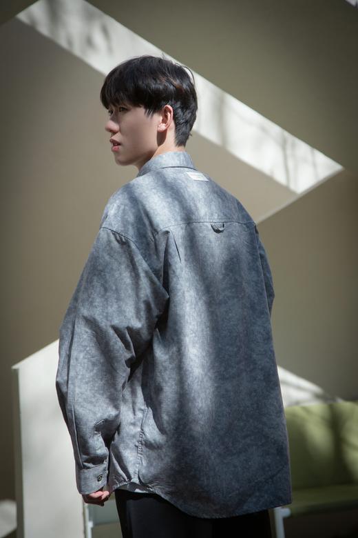 414025263轻奢简约衬衫外套 商品图3