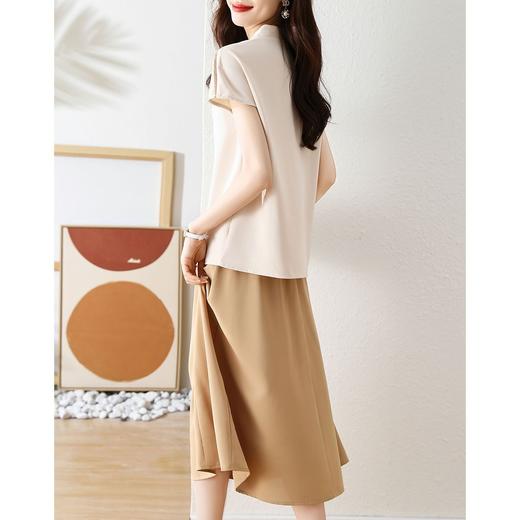 AHM-mnm9997夏季新款法式小香风V领纯色衬衫高腰半身裙小个子显瘦两件套 商品图3