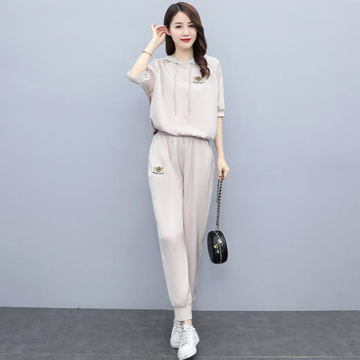 休闲时尚洋气气质显瘦，小个子薄款冰丝运动套装HR-YWY8813 商品图0