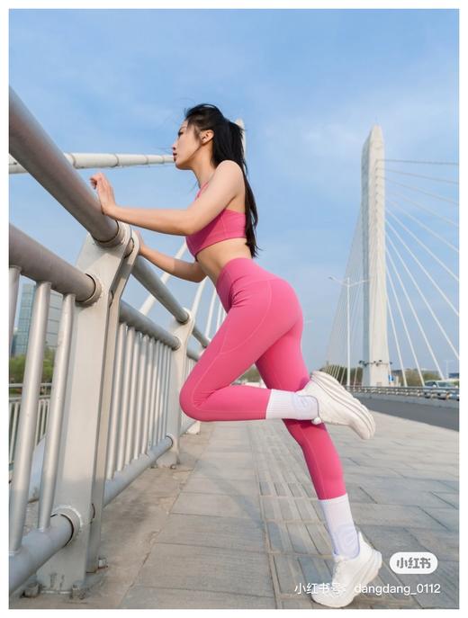 年尾供应商断码亏清‼️‼️hoka克利夫顿𝟗 不tui换❗❗⚠️偏小一码❗️一定记得拍大，脚胖或者脚宽的拍大1.5-2码。 商品图11