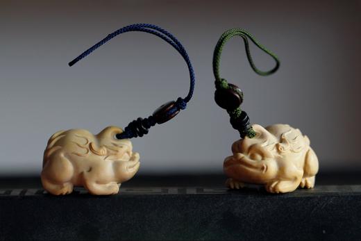 GJXJ0057°小叶黄杨独角兽钥匙扣挂件 商品图0