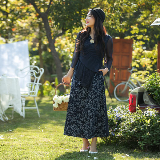 【林栖设计小店】【林栖推荐】2024春夏新品棉连衣裙拼真丝复古气质蓝印花布裙子女1942410 商品图1