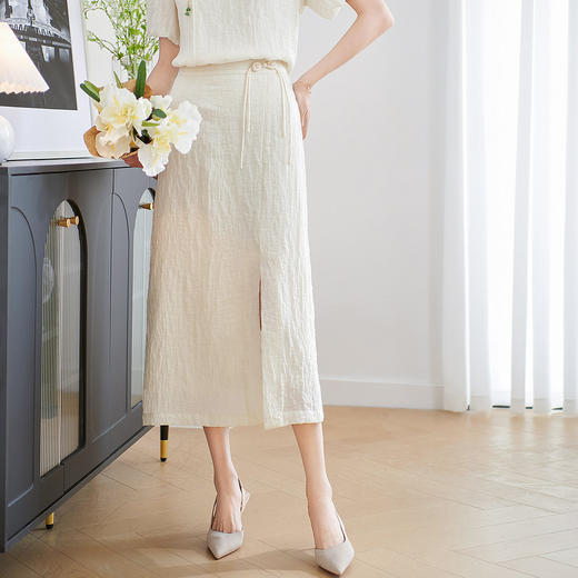 剩S/M/L/XL 米思阳2025夏季新款简约时尚半身裙国风盘扣设计感开叉A字裙1478 商品图0