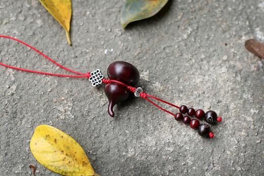 GJXJ0006-1°吉庆有余小叶紫檀葫芦挂件 商品图1