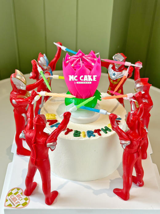 奥特曼莲花蜡烛蛋糕 商品图0