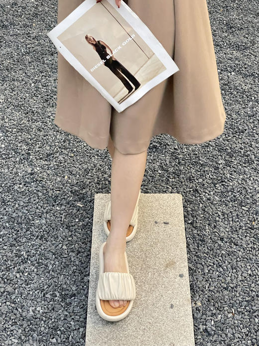 【KD专场】KACEY DEVLIN一片式可颂松糕拖鞋KD4003 商品图4